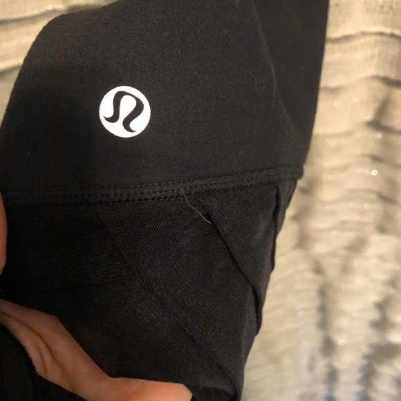 Lululemon WonderUnder - Picture 3 of 3